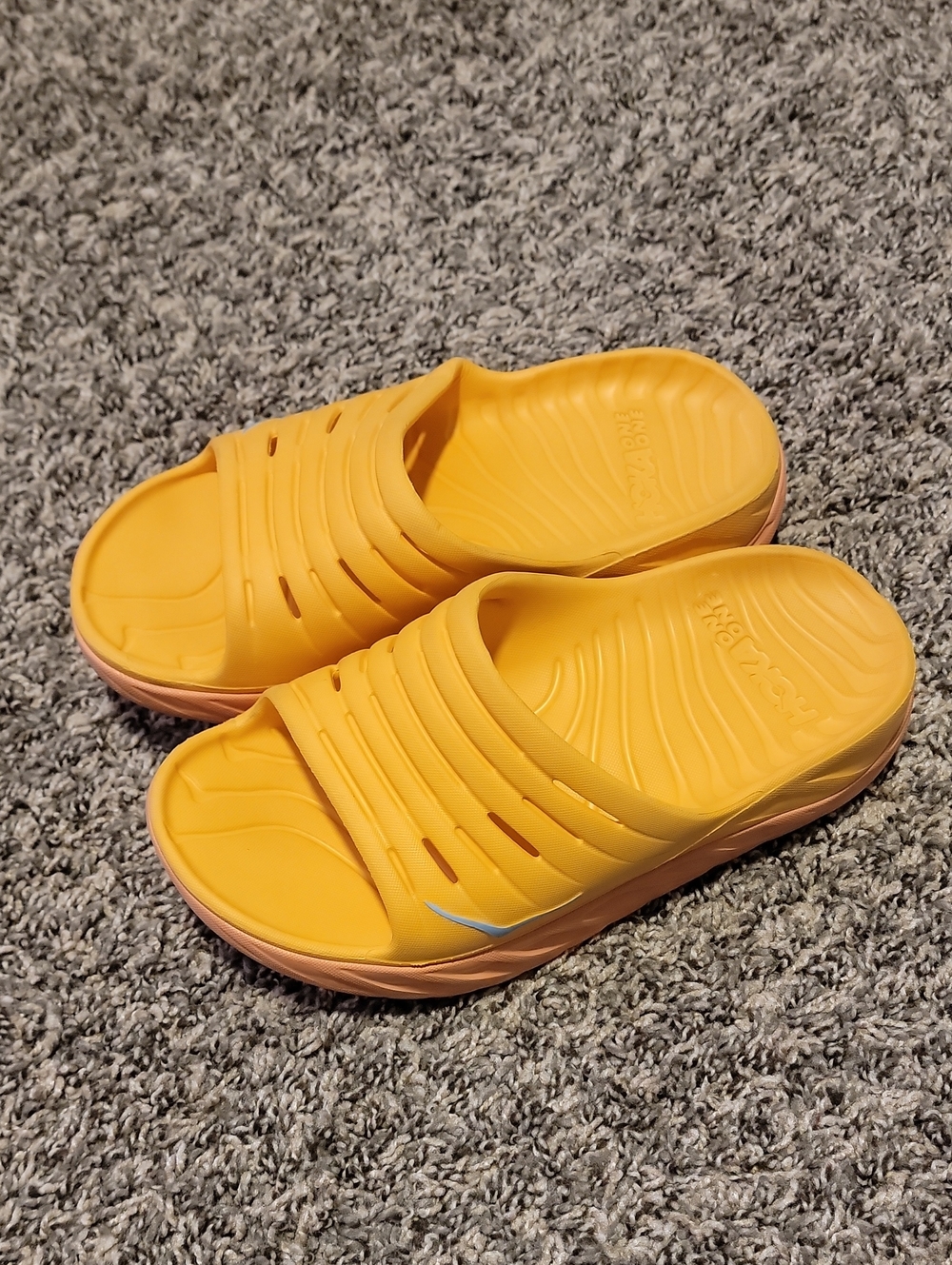 HOKA Ora Recovery Slide Sandal Amber Yellow/ Shell Coral Women's 7